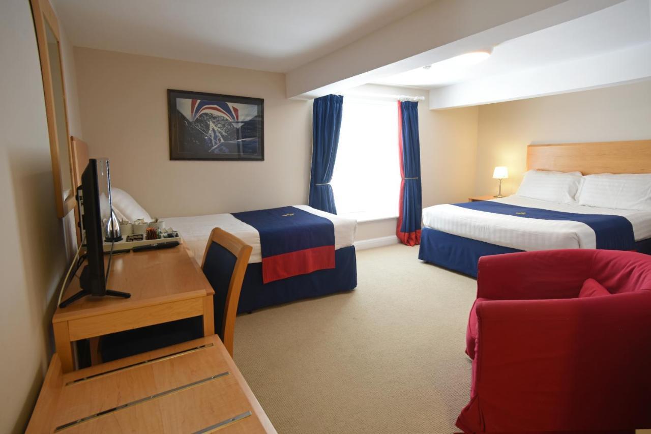 Hotel Royal Southern Yacht Club 3*