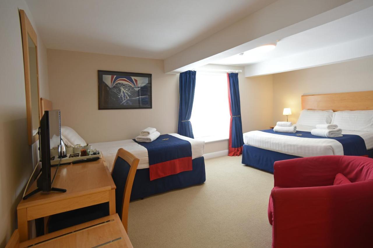 Royal Southern Yacht Club Hotel 3*
