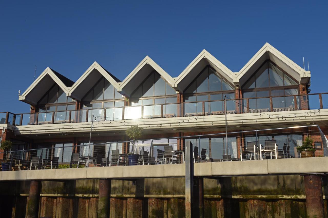 Royal Southern Yacht Club Hotel